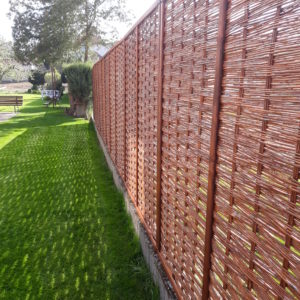 Prútené ploty, panele do zahrady